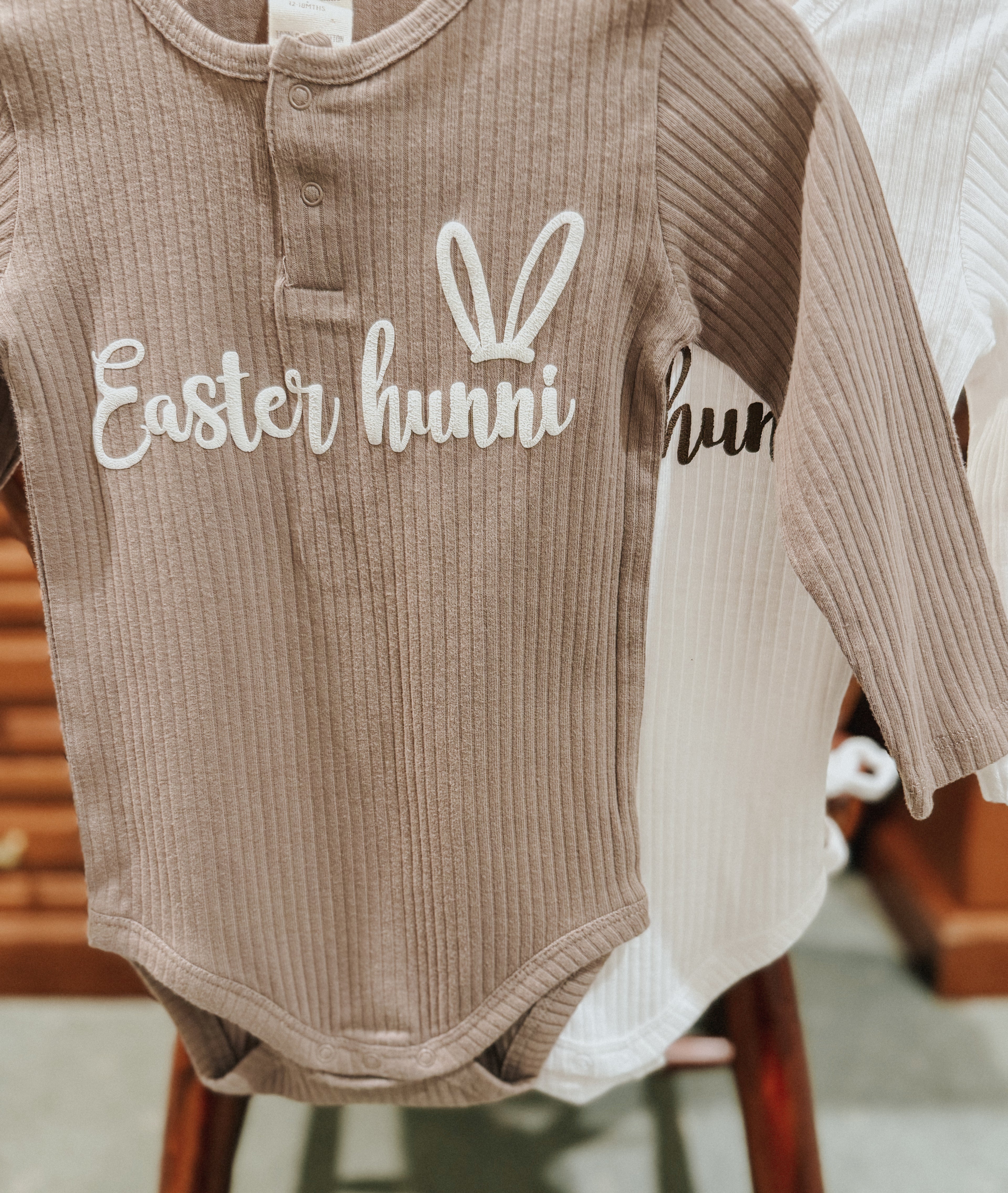 Easter hunni bodysuit - Nutmeg