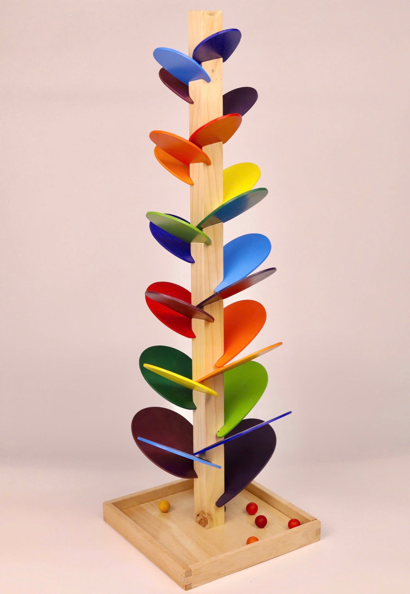 Rainbow singing Tree