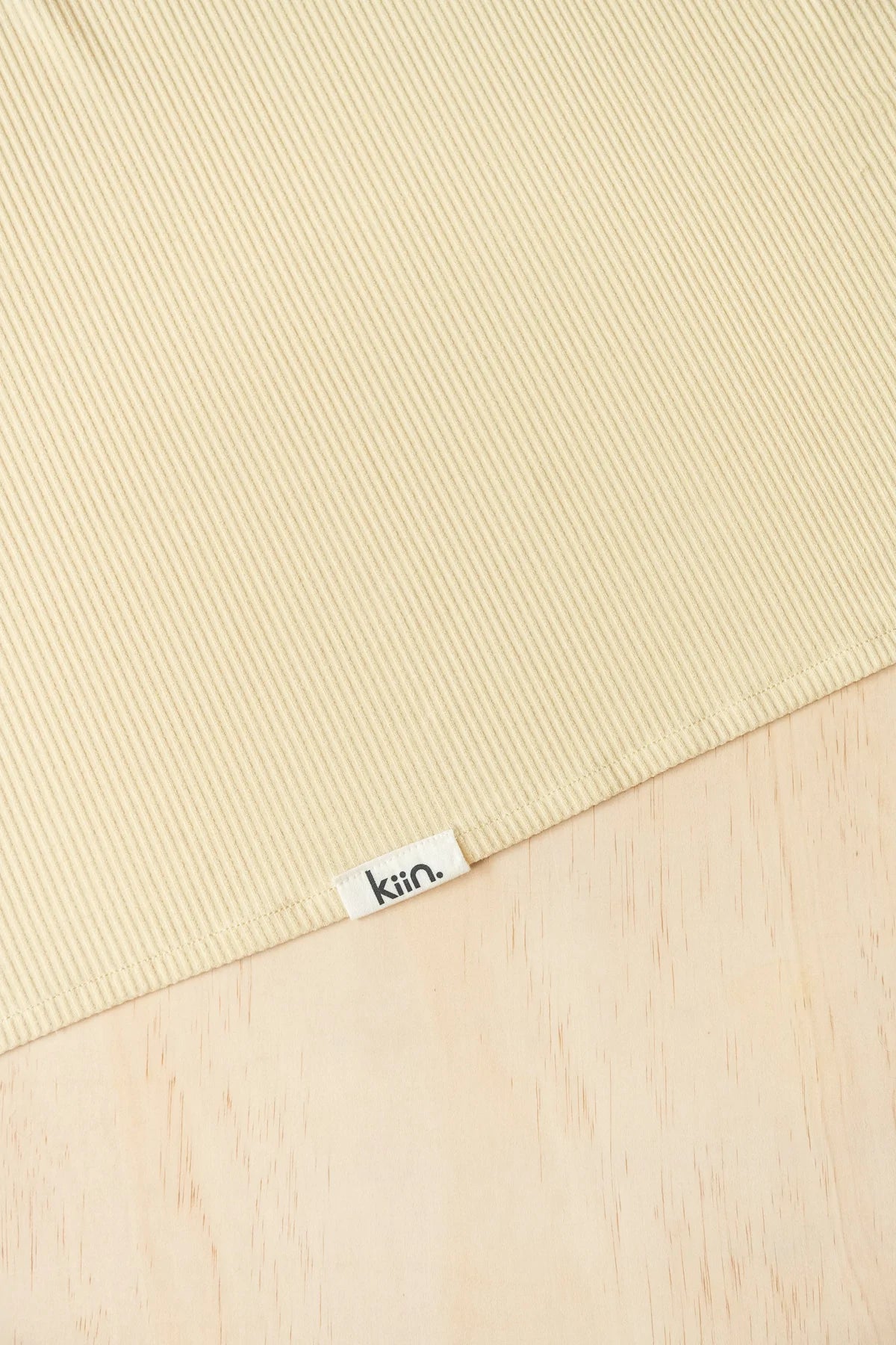 bamboo stretch swaddle - oat