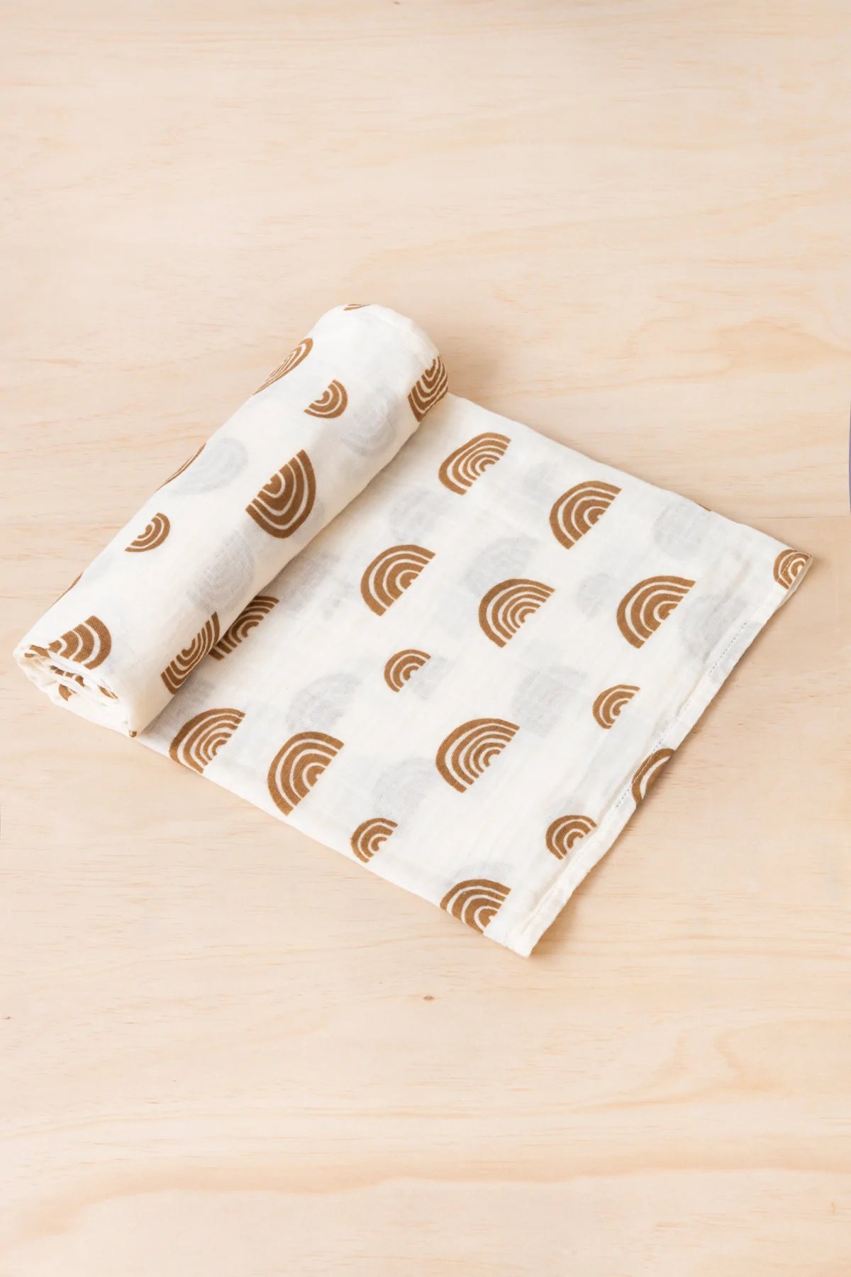 organic swaddle - rainbow ivory + umber