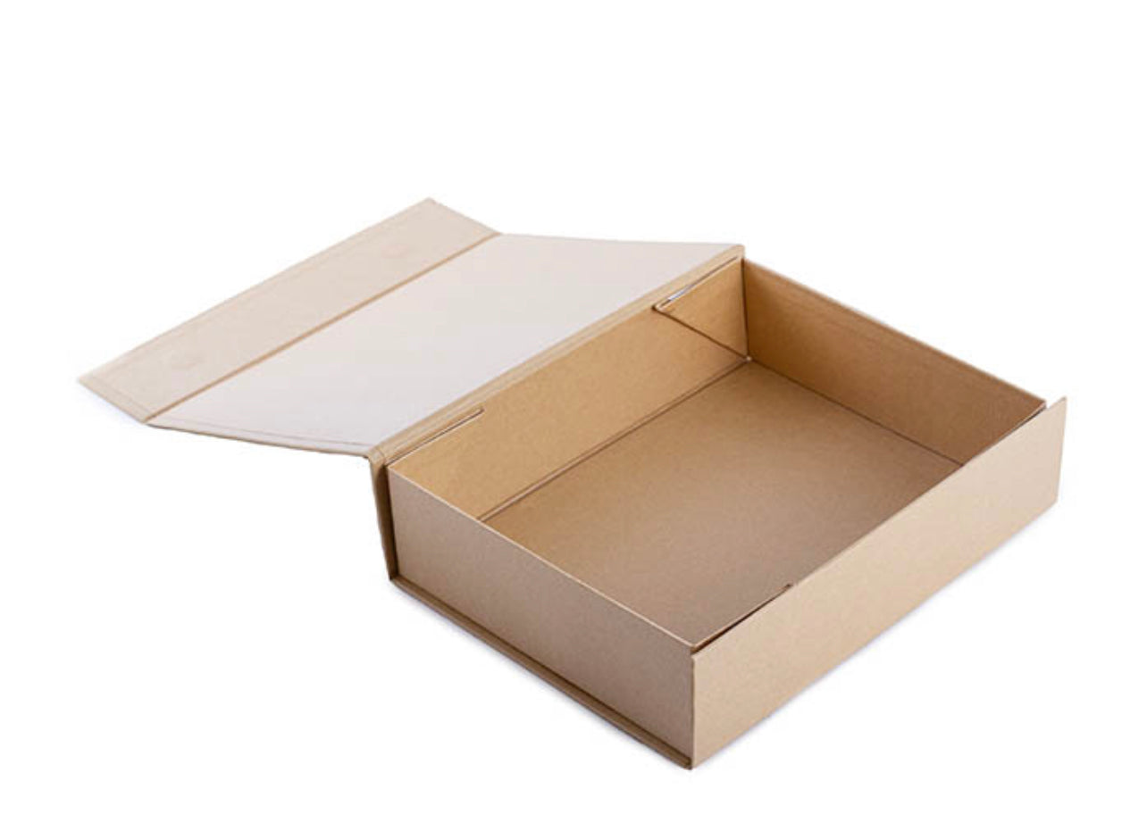 Medium Gift Box Magnetic Flap