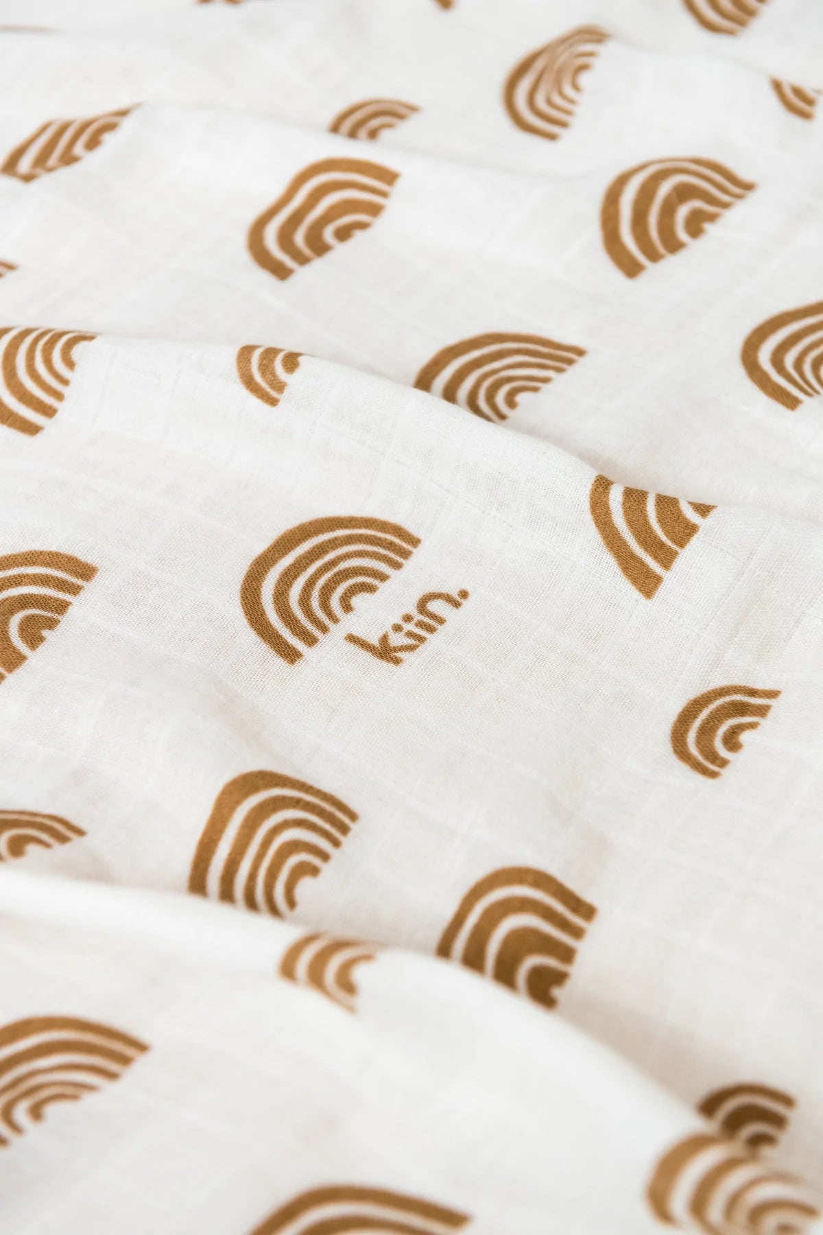 organic swaddle - rainbow ivory + umber